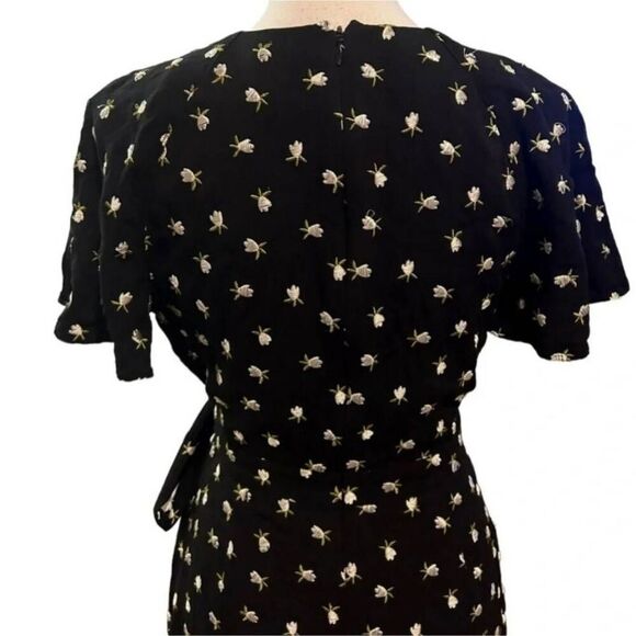 JILL STUART  Wrap Dress | Black Mini V-Neck  Floral Embroidered Size 4 Romantic - Picture 10 of 13